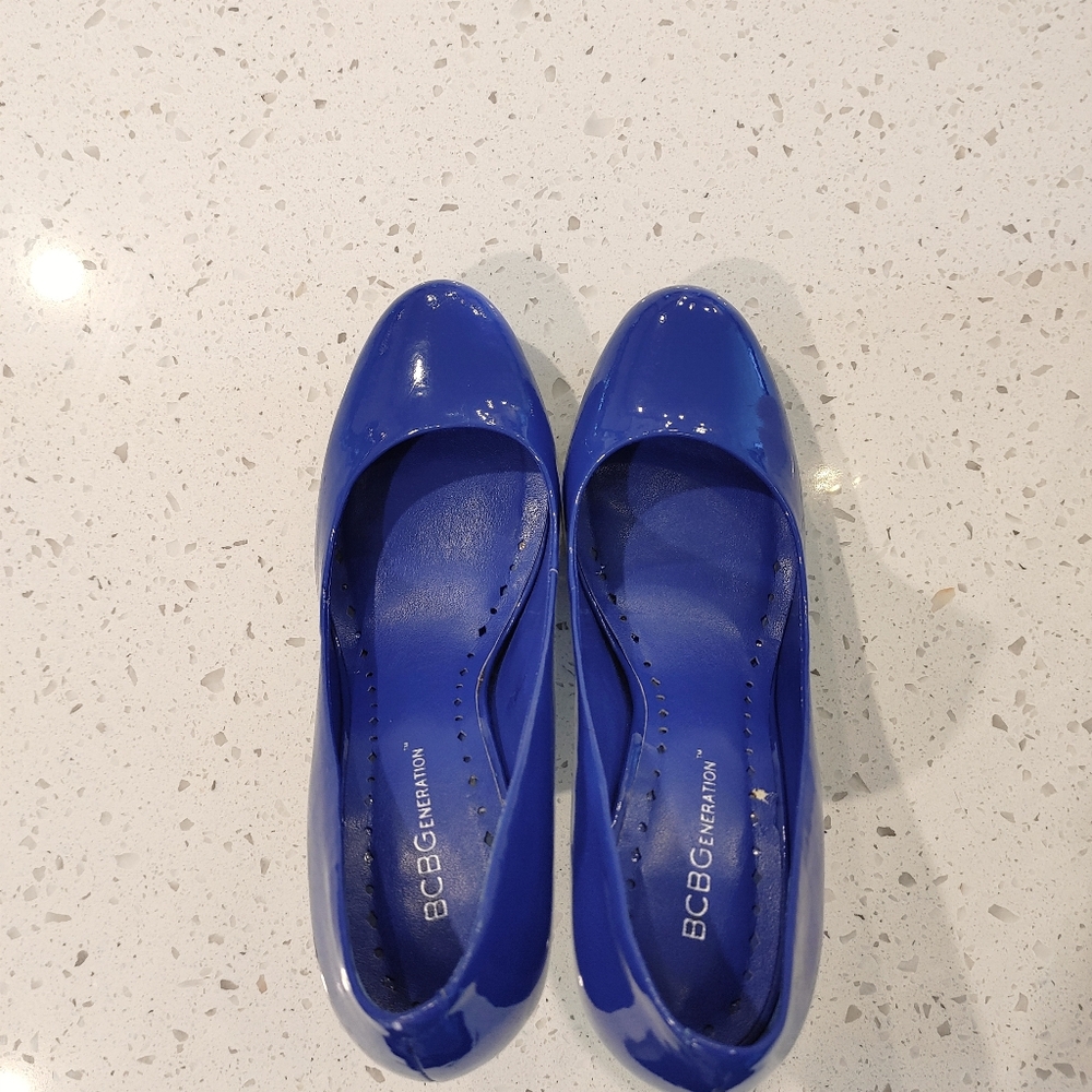 BCBG Platform Pumps